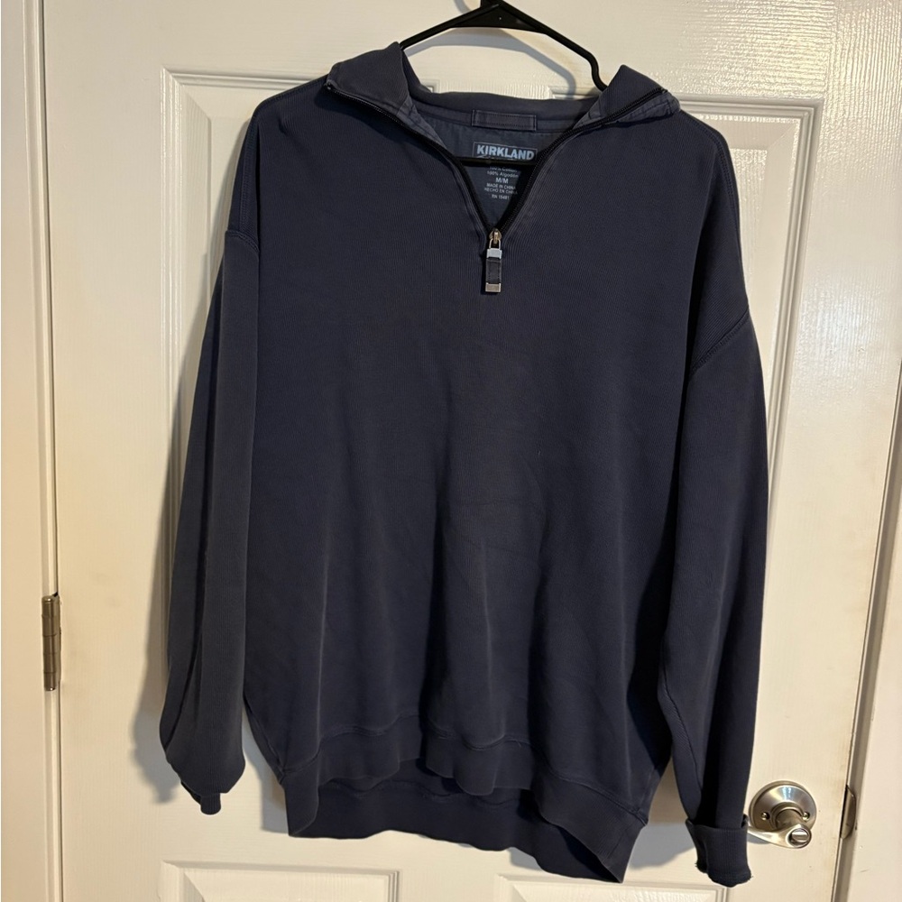 Blue pullover